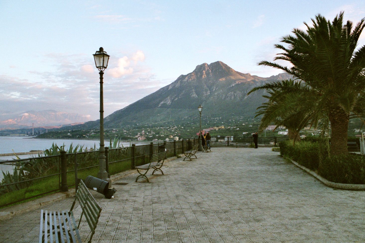 Belvedere di Termini Imerese con il mare e il Monte San Calogero
